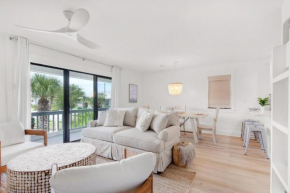 Beachwood Villas 6B- Beachy Bee